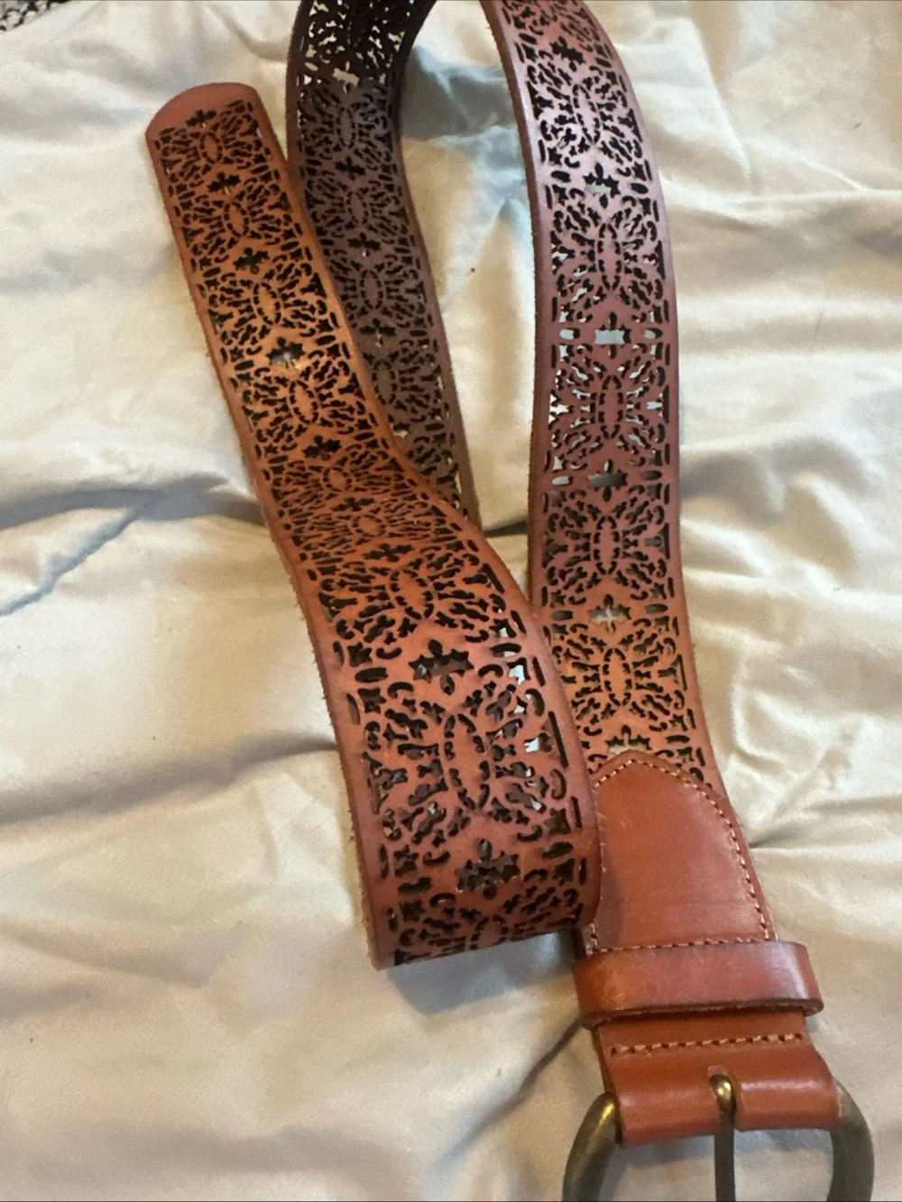 J.Jill brown leather  laser-cut floral belt Size M/L
